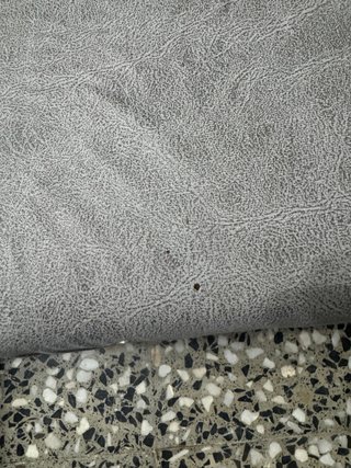 Sofá chaise longue,con taburetes y canapé