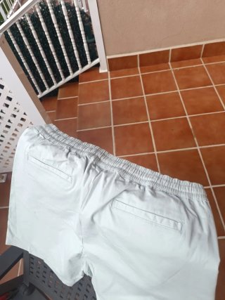 Pantalón corto azul