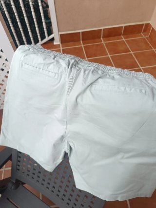 Pantalón corto azul