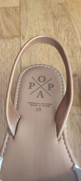Sandalias Popa Cuña Piel Blanca y Marrón T.39