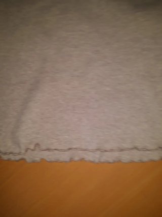 Vestido beige ajustado con tirantes s