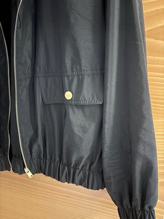 Chaqueta bomber fina Zara negra