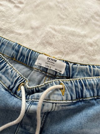 Jeans Bershka strappati uomo