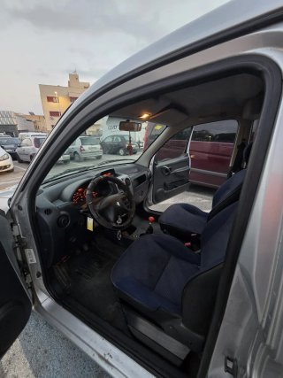 Peugeot Partner 2011