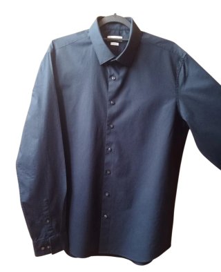 Camisa Calvin Klein Azul Marino XL/L usada una vez