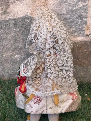 Muñeca antigua Linda Pirula regional
