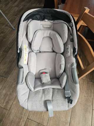 Seggiolino auto Inglesina Aptica quasi nuovo
