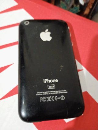 iPhone Apple Negro y Plateado