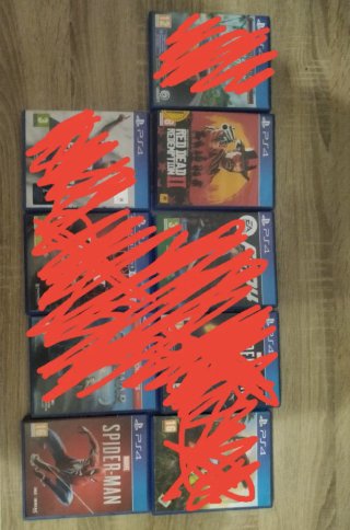 Juego PS4: Red Dead Redemption 2, Spider-Man