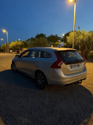 Volvo V60 D4