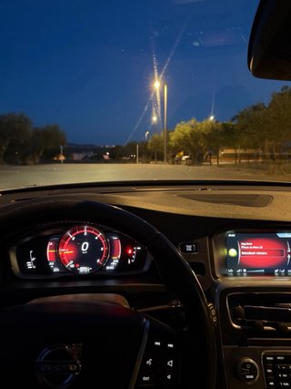 Volvo V60 D4