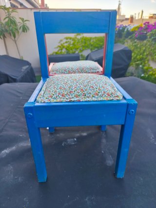 Sillitas infantiles madera restauradas