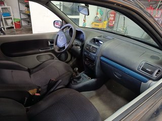Renault Clio 2004