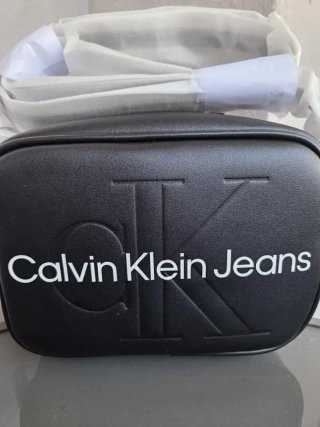BOLSO CALVIN KLEIN JEANS NUEVO Y ORIGINAL