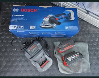 Rebarbadora Bosch GWS 18V-8 Profissional
