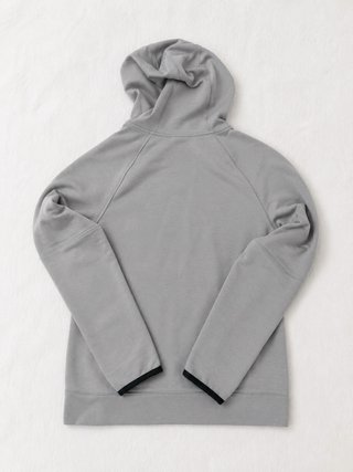 Chaqueta Nike Gris y Blanca con Cremallera