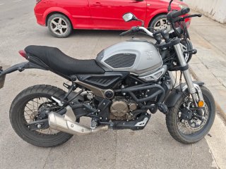 VOGE 300 ACX Naked Moto