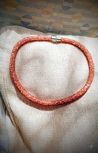 Collana girocollo rete rosa con brillantini