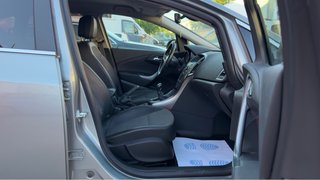 Opel Astra 2014