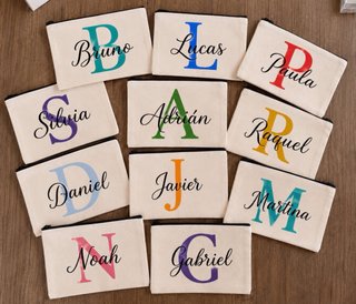 Estuches personalizados con nombres