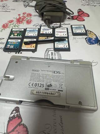 Nintendo DS Lite Plata + 14 Juegos