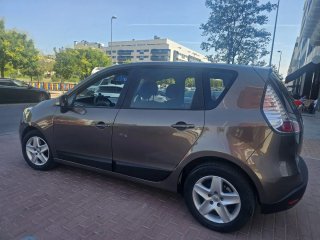 Renault Scenic 2013