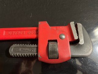 Llave de Grifa 18'' Roja DROP FORGED
