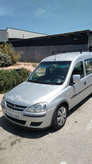 Opel Combo 2004