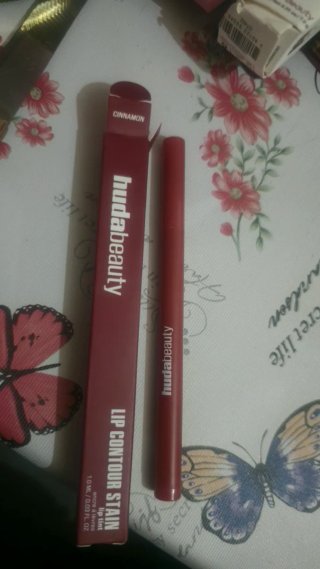 Huda Beauty Lip Contour Stain Cinnamon
