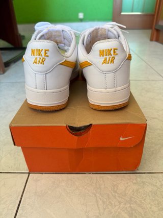 Nike Air Force 1 Blanco/Amarillo