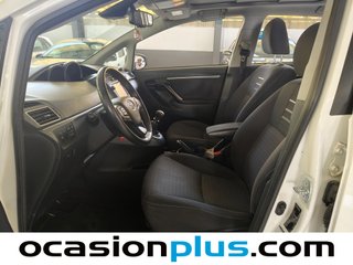 Toyota Verso 130 Advance 97 kW (132 CV)