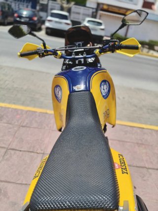 SUZUKI DR BIG 800