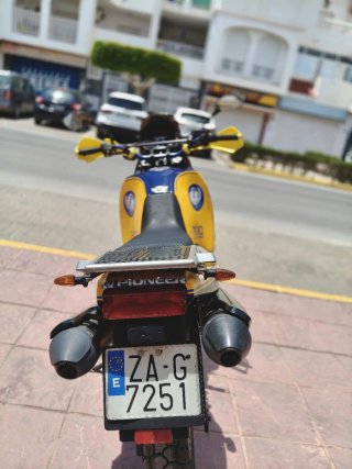 SUZUKI DR BIG 800