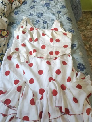 Traje Flamenca Blanco Lunares Rojos
