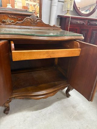 DORMITORIO CLÁSICO DE MADERA