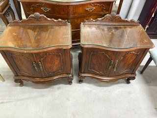 DORMITORIO CLÁSICO DE MADERA