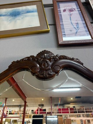 DORMITORIO CLÁSICO DE MADERA