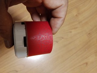 Mini Altavoz Bluetooth Rojo Efecto Craquelado