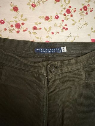 Pantalón de pana mujer verde oliva