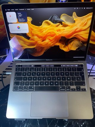 MacBook Pro 2020 16GB/500GB