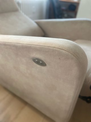 Sillón reclinable de tela beige