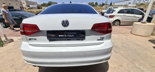 Volkswagen Jetta Sport 2.0 TDI BMT