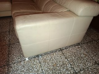 Sofá cheslong piel beige