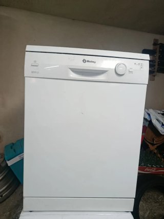 Lavavajillas Balay Blanco y lavadora beko