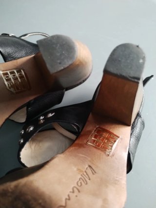Sandalias Karoline Piel y Madera Tacon Alto Talla
