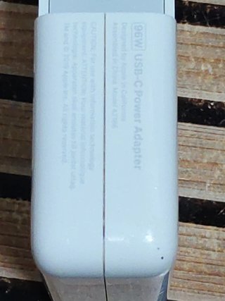 Cargador Apple 96W