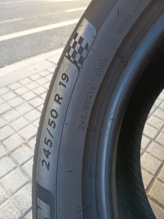 Michelin Pilot Sport 245/50 R19 105W