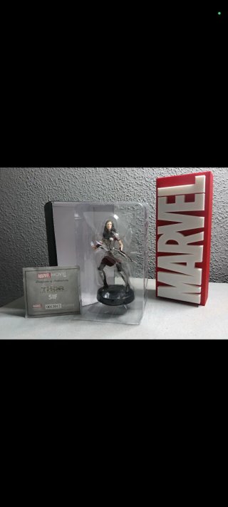 Figura Coleccionable Lady Sif