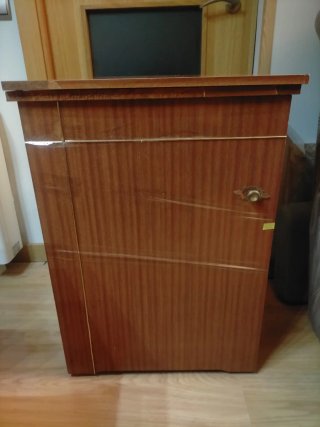 Máquina de coser Singer antigua