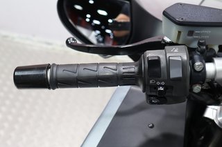 KAWASAKI GTR 1400